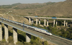 El AVE Madrid-Valencia entrar en servicio entre el 15 y el 20 de diciembre 