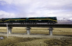 China inicia la extensin del ferrocarril del Tibet