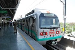 Inaugurada la l�nea 6 del metro de Delhi