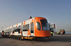 Llega a Alicante la primera de las nuevas unidades de tranva para la lnea 2 del Tram