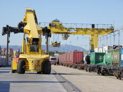 V�deo sobre la actividad en la terminal de contenedores de Constant� en Tarragona