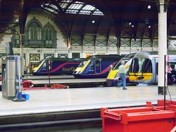 El gobierno britnico aumentar la inversin en ferrocarril para estimular la economa