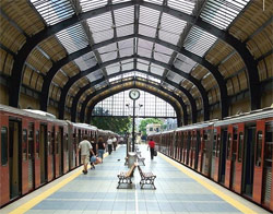 Un consorcio formado por Alstom, Ghellla y J&P Avax prolongar el metro de Atenas hasta El Pireo