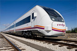 Trenes especiales de verano Madrid-Alicante y Ganda los fines de semana 