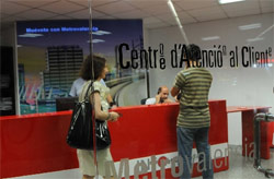 Los Centros de Atencin al Cliente de Metrovalencia permanecern abiertos en julio y agosto 