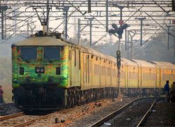Los Ferrocarriles Indios buscan socios extranjeros para construir plantas de locomotoras