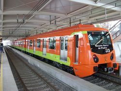 Inaugurada la línea de metro Dorada, en Ciudad de México