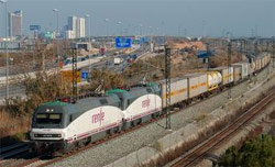 Se recuperan los trenes de contenedores directos Barcelona-Milán 