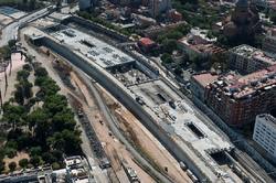 Finalizan las obras de cobertura de la nueva estacin de Sant Andreu Comtal, en Barcelona 