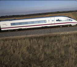 Renfe programa 36 trenes AVE especiales entre Andalucía y Cataluña durante Navidad