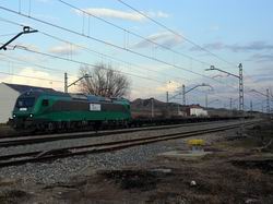Las locomotoras Bitrac comienzan su servicio comercial