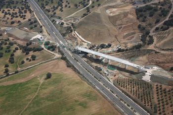 Más de ochenta millones de euros para la línea de alta velocidad Antequera-Granada 