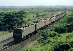 Las empresas mineras impulsan el desarrollo del ferrocarril en �frica