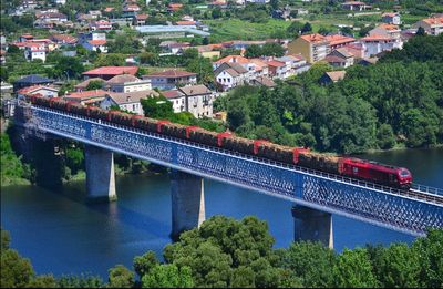 La Estrategia Logstica Espaola prev inversiones de 3.350 millones de euros en conexiones ferroviarias con Portugal