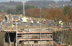 La licitación pública en obra ferroviaria asciende a 450,78 millones de euros hasta agosto