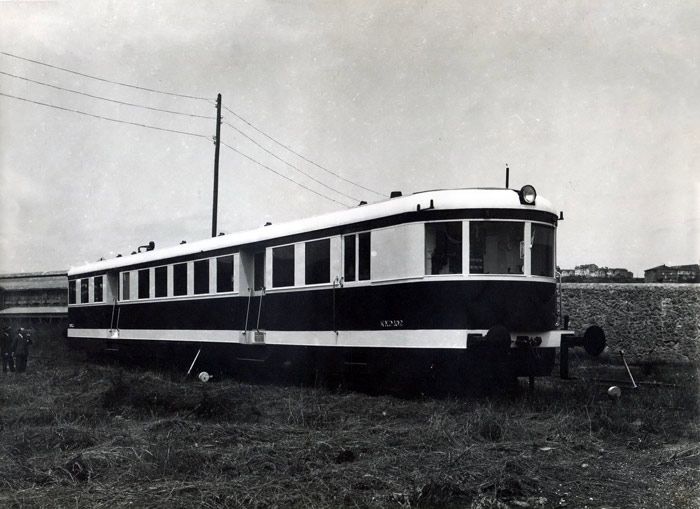 Locomotora del ferrocarril de Buitr�n a San Juan del Puerto. Fotograf�a de Frank Jones. Archivo EuskoTren/Museo Vasco del Ferrocarril.
