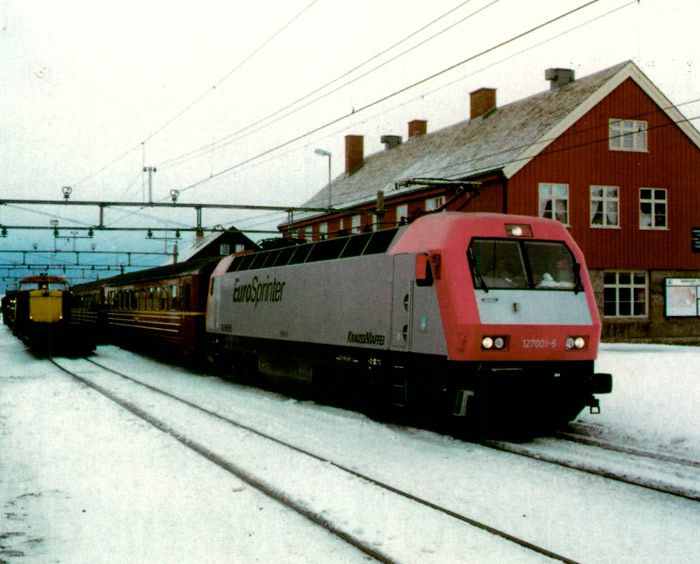 Locomotora EuroSprinter en la lnea de Bergen a Oslo, en pruebas en 1994.