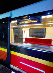 Los trenes Inspiro de Siemens circulan ya en el metro de Varsovia 