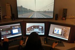 El Centro Europeo de Formación Ferroviaria habilita un simulador de conducción