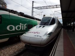 Hoy ha entrado en servicio comercial la nueva línea de alta velocidad Madrid-León