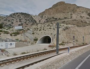 Reanudadas las obras del t�nel de Serra Grossa del Tram de Alicante, que entrar� en servicio a finales de 2018
