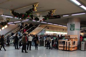 Más de 1,7 millones de viajeros utilizaron los servicios especiales de Navidad de Metro de Sevilla