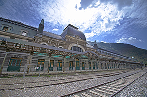 Un consorcio formado por Acciona Construcción y Avintia rehabilitará la Estación Internacional de Canfranc