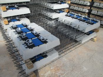 Adjudicado el suministro y transporte de traviesas para vía en placa en el tramo Pedralba-Orense