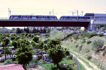 Metro de Sevilla registró 942.503 viajeros en la Feria de Abril, récord histórico de demanda en esa semana