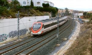 Adjudicadas obras de mejora en la captación de energía para los trenes de la línea Málaga-Fuengirola
