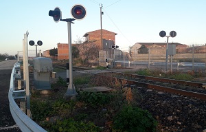 FGC elimina un paso a nivel en la línea Lleida-La Pobla