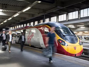 Virgin Trains se asocia con Uber para ofrecer transporte puerta a puerta
