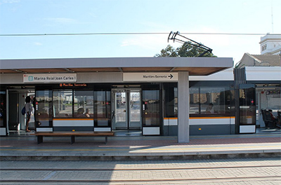 Metrovalencia inicia los trabajos de mejora de las trece paradas de tranvía entre la Politécnica y La Marina