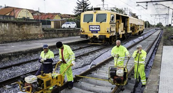 Finalizada la renovación de vía entre Torrelavega y Santander