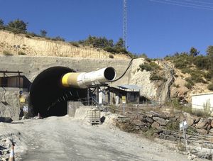 Finaliza la perforación de la vía derecha del túnel de Requejo, en Zamora