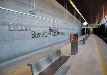 La titularidad de las líneas Basurto Hospital-Araiz e Irauregui-Luchana-Baracaldo se traspasa al País Vasco