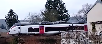 Francia licitará la explotación de servicios interurbanos que generan pérdidas