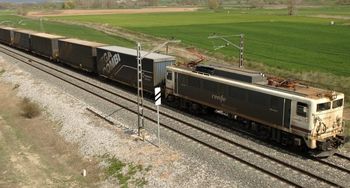 Renfe Mercanc�as ha vendido 33 locomotoras y 204 vagones, por un importe de 3,8 millones de euros
