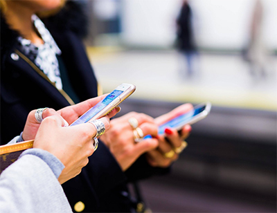 La aplicación de Metro de Madrid admite avisos de desperfectos en mobiliario y señalización