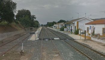 Autorizados dos nuevos contratos para la renovaci�n del tramo San Pablo-Almoraima, en C�diz