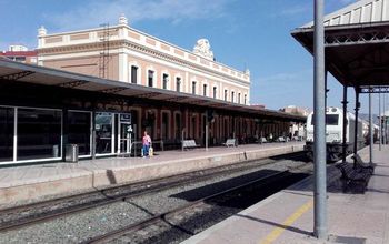 En servicio los nuevos enclavamientos en las estaciones murcianas de El Reguer�n y El Carmen