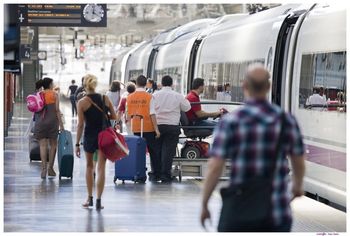 M�s de diez millones y medio de plazas en los trenes AVE y Larga Distancia de Renfe para este verano