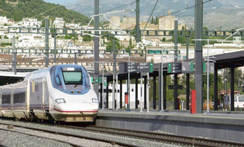 M�s de 396.000 viajeros en el AVE a Granada en sus primeros cinco meses de servicio