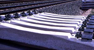 Comienzan los trabajos para la sustituci�n de traviesas para dotar de ancho mixto el tramo Sagunto-Castell�n