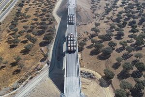 Pruebas de carga en el viaducto del tramo Estaci�n de Plasencia Plataforma-Ramales de conexi�n