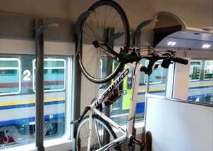 Los Ferrocarriles Italianos facilitan el acceso de bicicletas a los trenes intercity