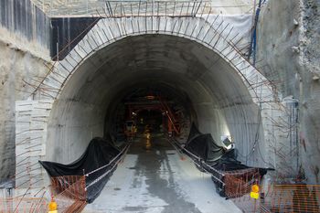 Concluye la excavaci�n de la caverna de la futura estaci�n de Easo-Amara del Topo de San Sebasti�n