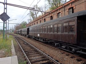 Acuerdo para restaurar los coches costa del Tren de la Fresa