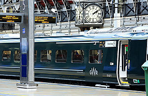 El Gobierno britnico acuerda con los operadores la reduccin de servicios ferroviarios