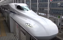 En servicio el N700S, el nuevo tren bala japon�s